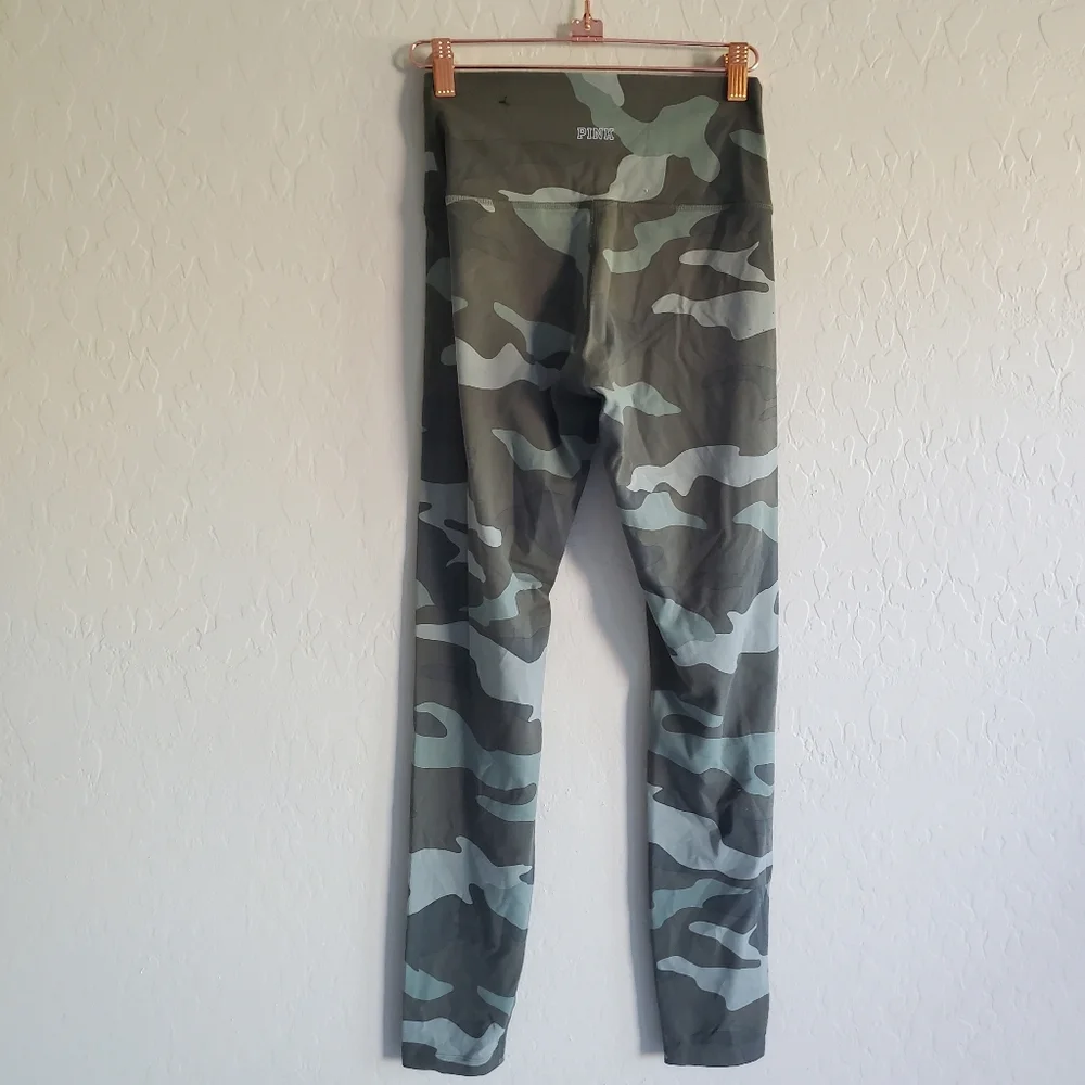 PINK VS Camo Leggings‎ Small Green